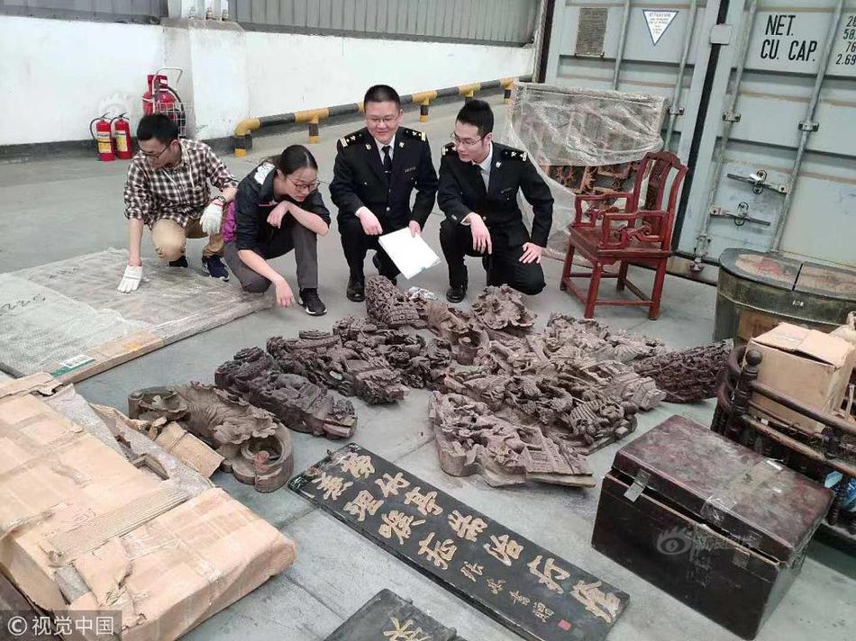无人深空货船的船库有什么用