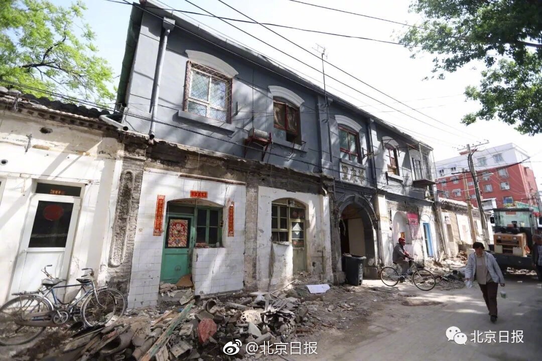 小小梦魇2这里面放了什么成就怎么做